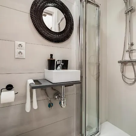 Сasa de vacaciones Superb Private House In The Heart Of Málaga, With Sunny Rooftop Málaga