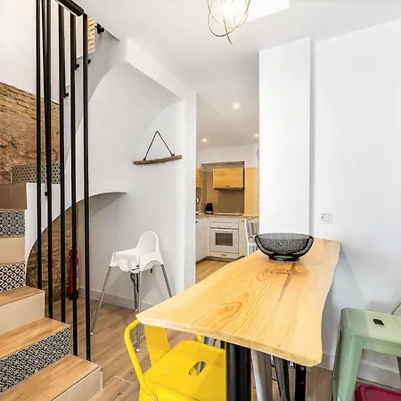 Urban Rose , Superb Private House In Historical Center, With Sunny Rooftop Malaga