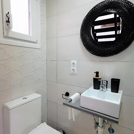 Urban Rose , Superb Private House In Historical Center, With Sunny Rooftop Holiday home Malaga